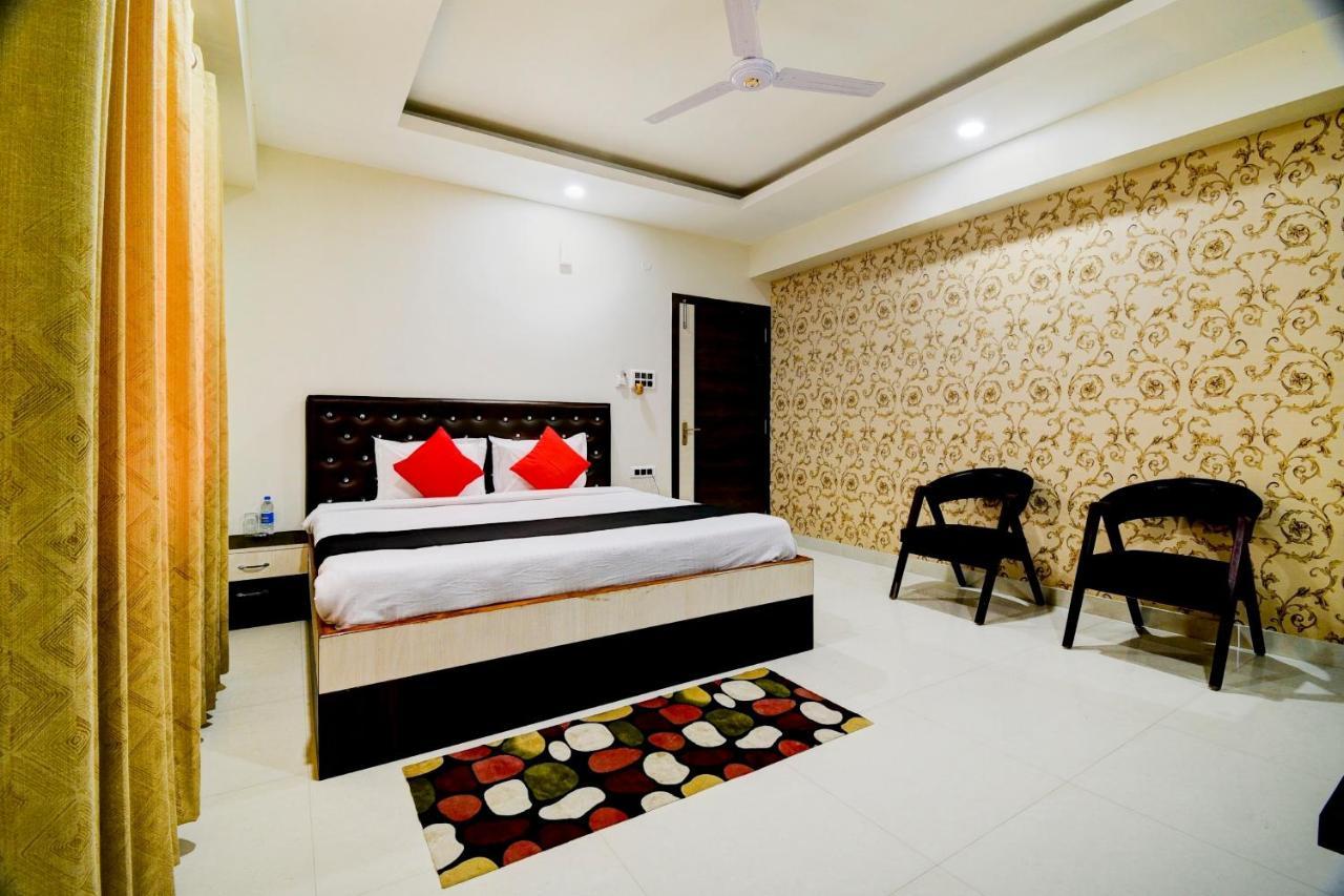 Collection O 73981 Imperial Inn Guwahati Zewnętrze zdjęcie