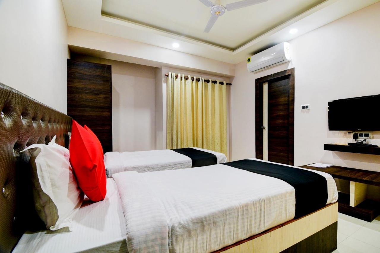 Collection O 73981 Imperial Inn Guwahati Zewnętrze zdjęcie